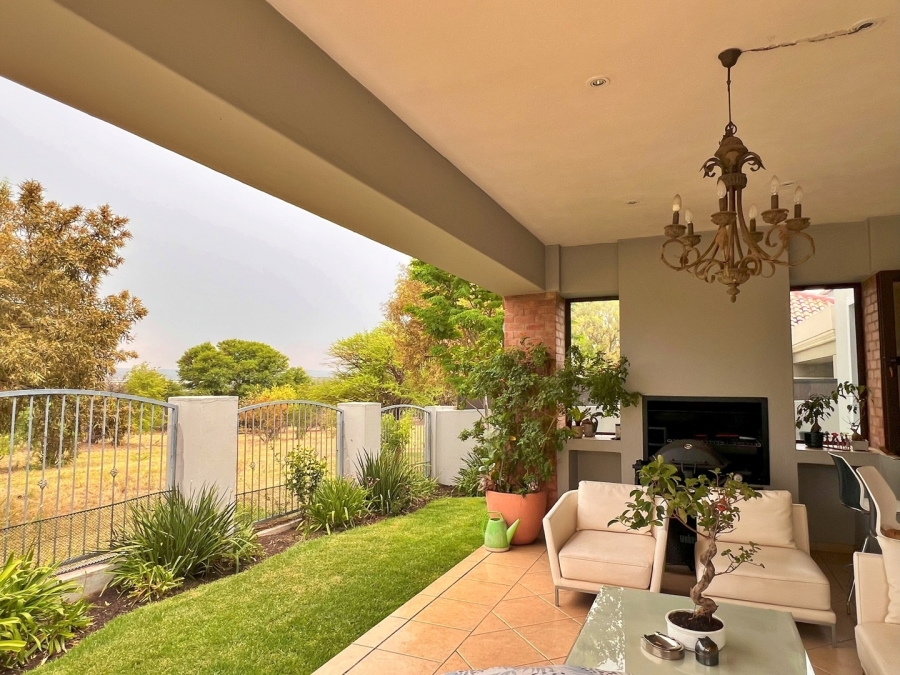 To Let 4 Bedroom Property for Rent in Dainfern Golf Estate Gauteng