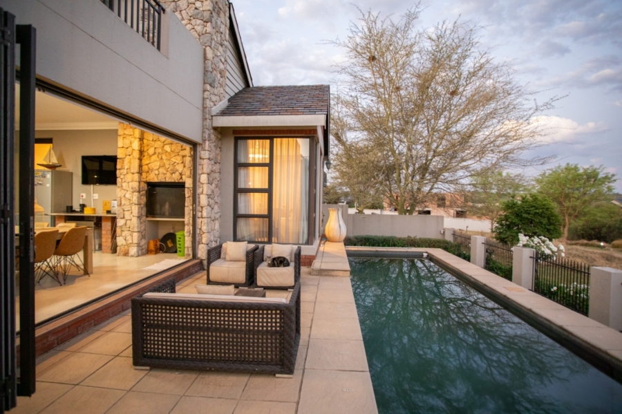 4 Bedroom Property for Sale in Helderfontein Estate Gauteng