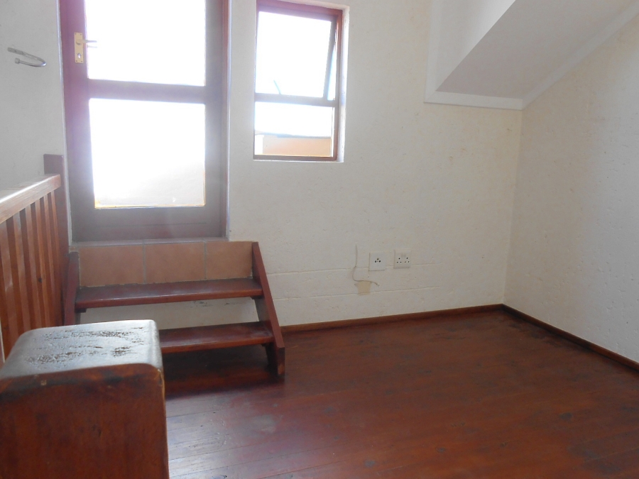 To Let 1 Bedroom Property for Rent in Lonehill Gauteng