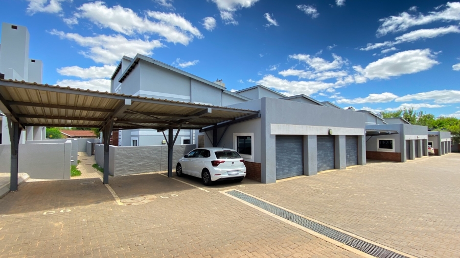 To Let 2 Bedroom Property for Rent in Montana Gauteng