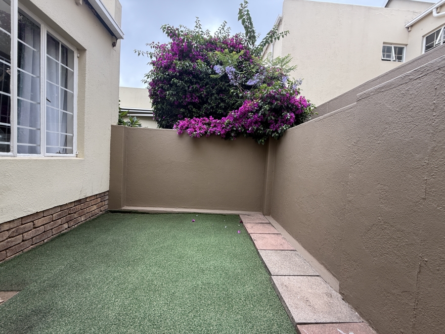 3 Bedroom Property for Sale in Radiokop Gauteng