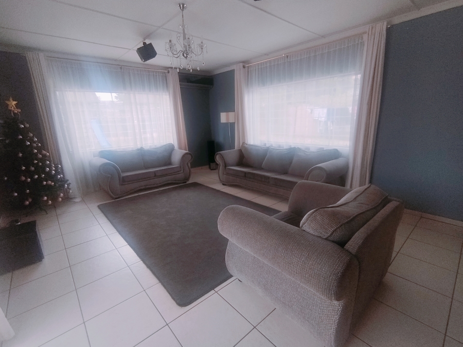 3 Bedroom Property for Sale in Eastleigh Gauteng