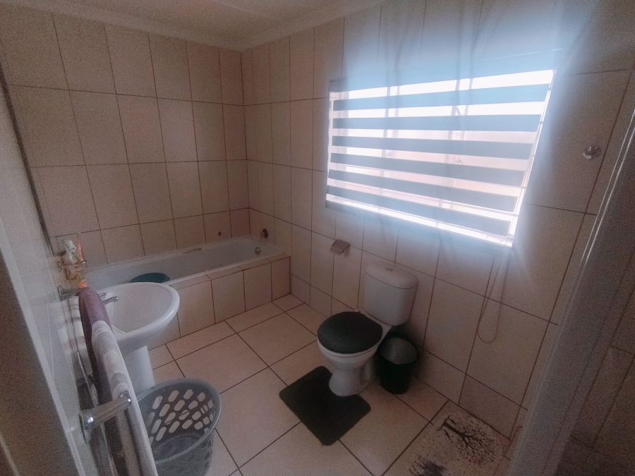 3 Bedroom Property for Sale in Eastleigh Gauteng