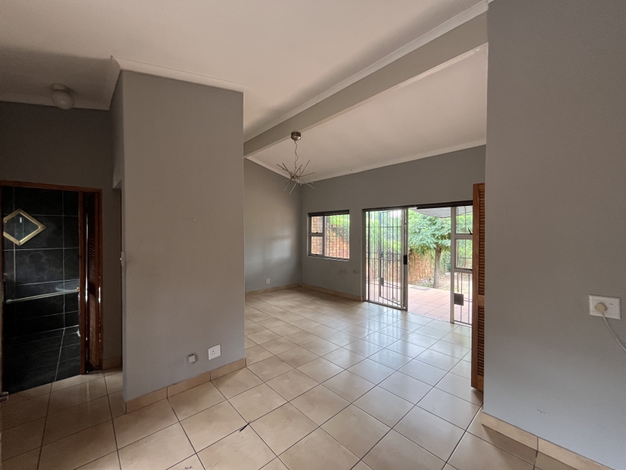 To Let 1 Bedroom Property for Rent in Lyndhurst Gauteng