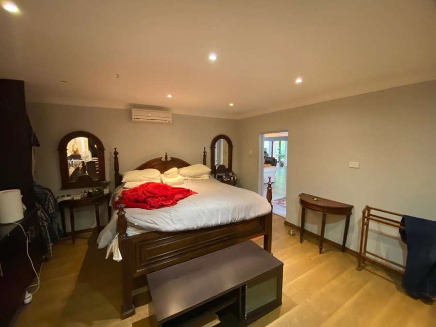 To Let 5 Bedroom Property for Rent in Faerie Glen Gauteng