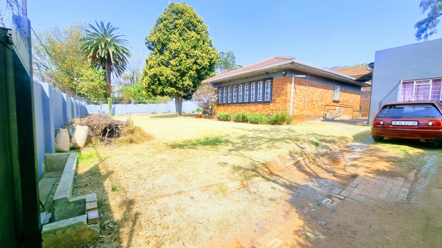 3 Bedroom Property for Sale in Auckland Park Gauteng