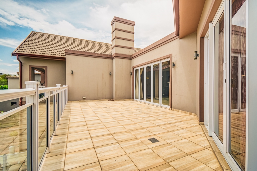 4 Bedroom Property for Sale in Greenstone Hill Gauteng