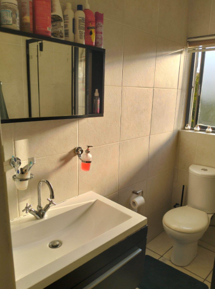 2 Bedroom Property for Sale in Greenstone Hill Gauteng