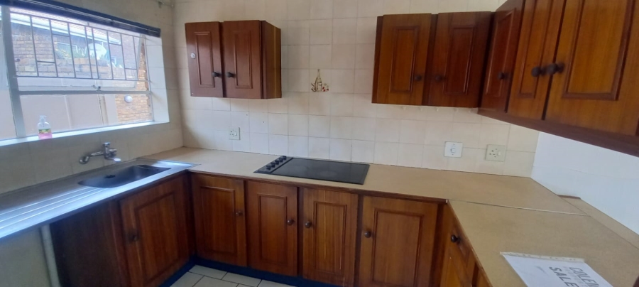 3 Bedroom Property for Sale in Petersfield Gauteng