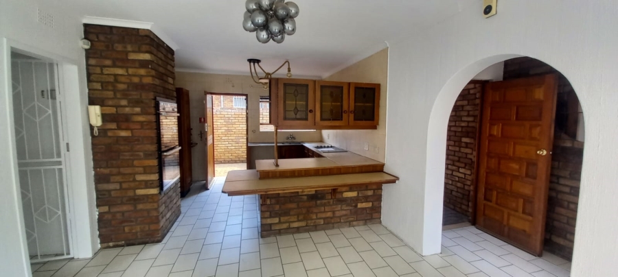 3 Bedroom Property for Sale in Petersfield Gauteng