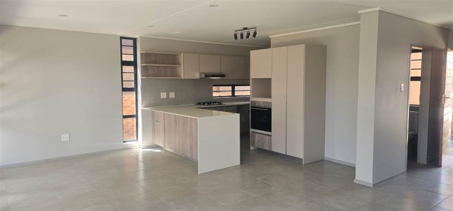 To Let 3 Bedroom Property for Rent in Rooihuiskraal North Gauteng