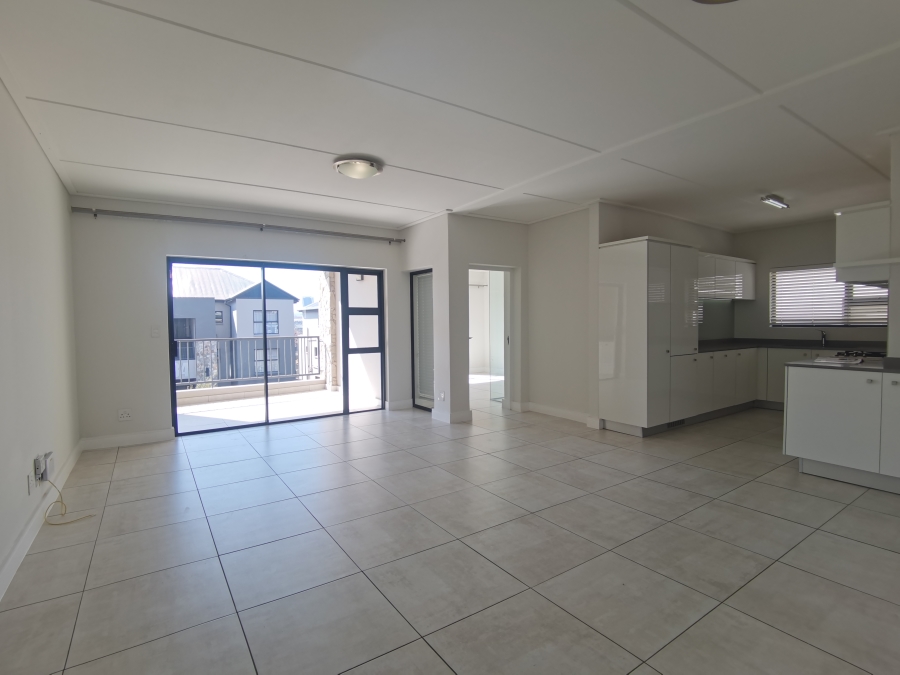 To Let 3 Bedroom Property for Rent in The Polofields Gauteng