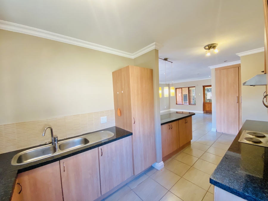 To Let 3 Bedroom Property for Rent in Carlswald Gauteng