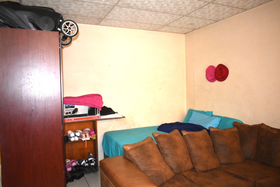 1 Bedroom Property for Sale in Pretoria Central Gauteng