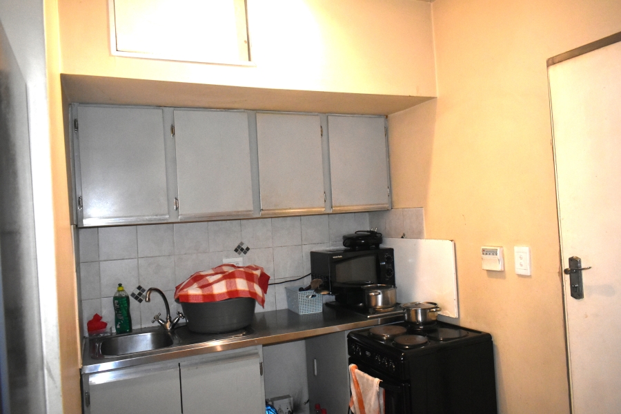 1 Bedroom Property for Sale in Pretoria Central Gauteng