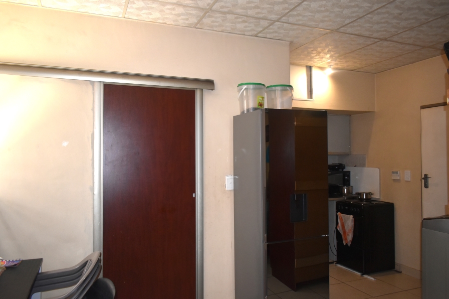 1 Bedroom Property for Sale in Pretoria Central Gauteng