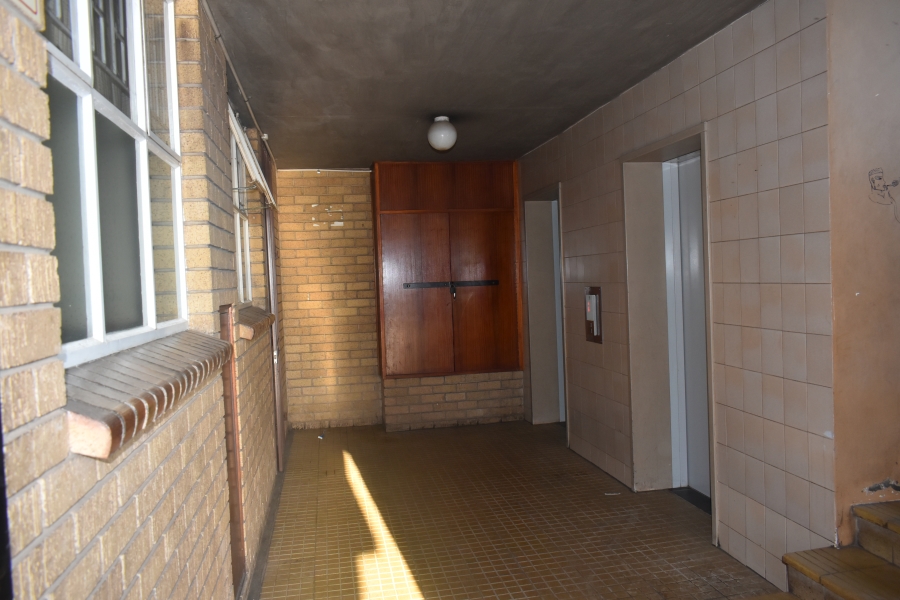 2 Bedroom Property for Sale in Pretoria Central Gauteng