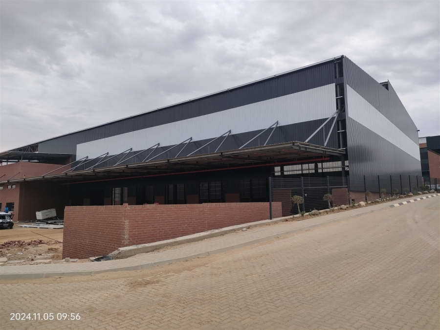 To Let commercial Property for Rent in North Riding Gauteng