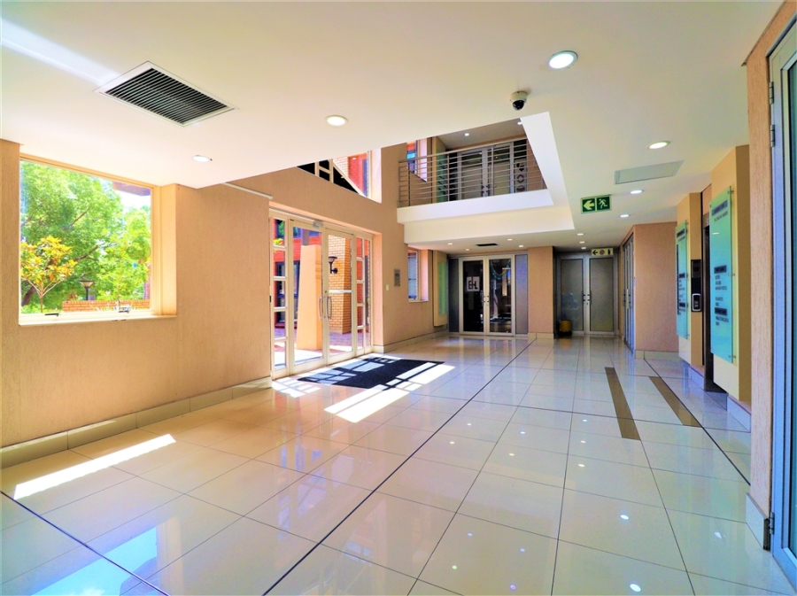 To Let commercial Property for Rent in Constantia Kloof Gauteng