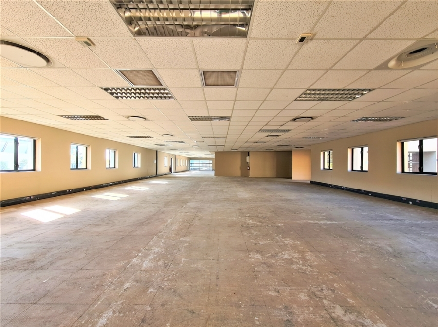 To Let commercial Property for Rent in Strubensvallei Gauteng