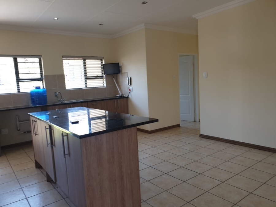 To Let 3 Bedroom Property for Rent in Greengate Gauteng