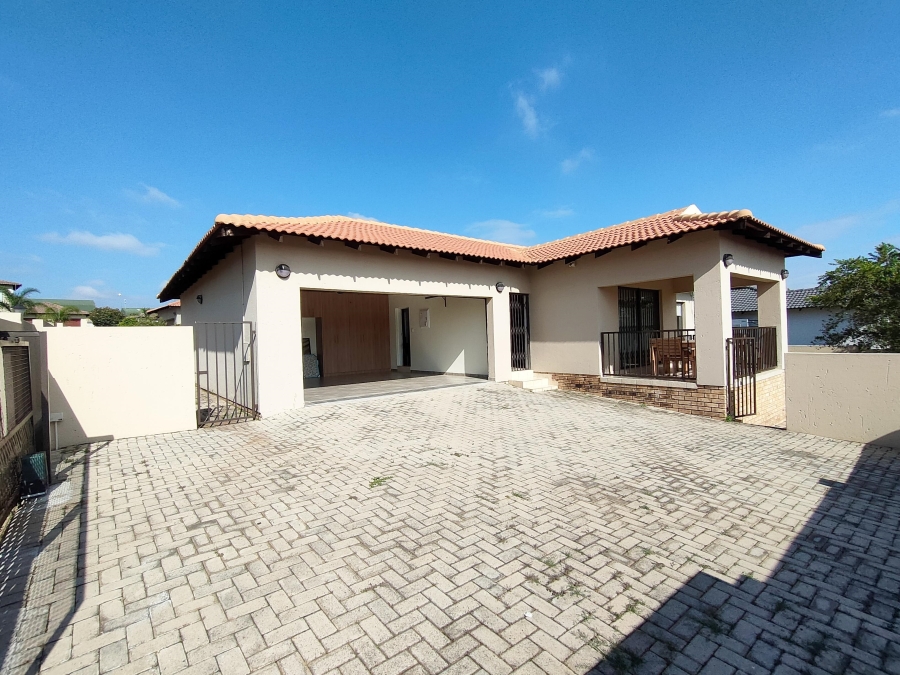 To Let 3 Bedroom Property for Rent in Greengate Gauteng