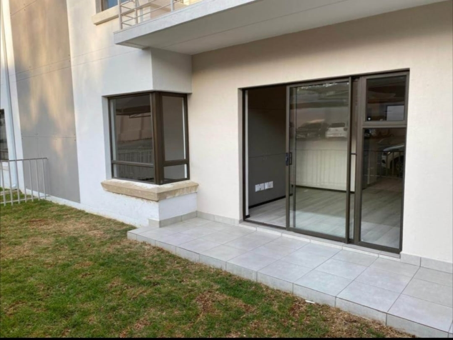 To Let 2 Bedroom Property for Rent in Broadacres Gauteng