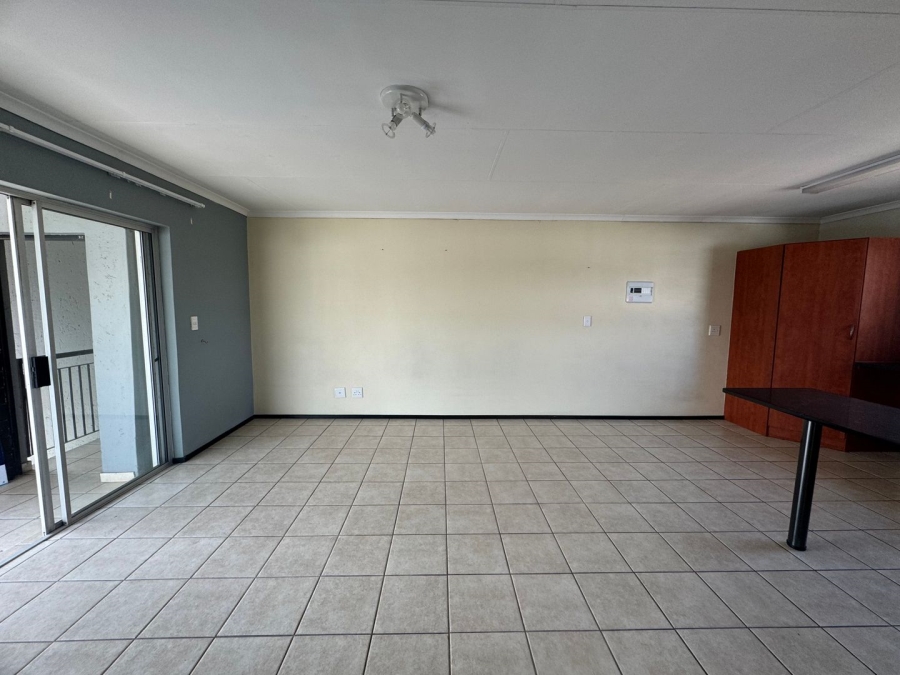 To Let 2 Bedroom Property for Rent in Bardene Gauteng