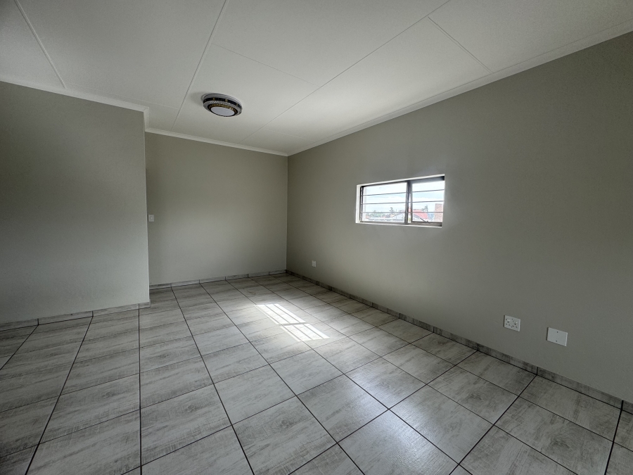 To Let 2 Bedroom Property for Rent in Germiston South Gauteng