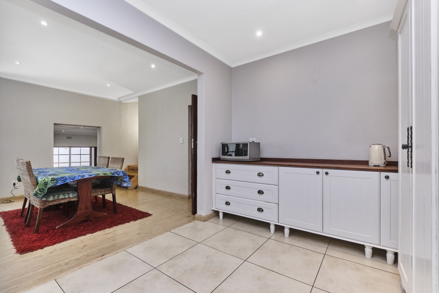 4 Bedroom Property for Sale in Rivonia Gauteng