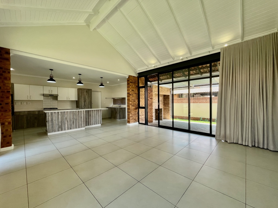 To Let 2 Bedroom Property for Rent in The Retreat Gauteng