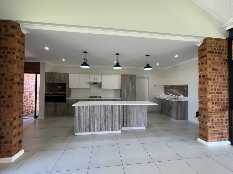 To Let 2 Bedroom Property for Rent in The Retreat Gauteng