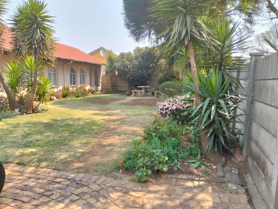 4 Bedroom Property for Sale in Modder East Gauteng