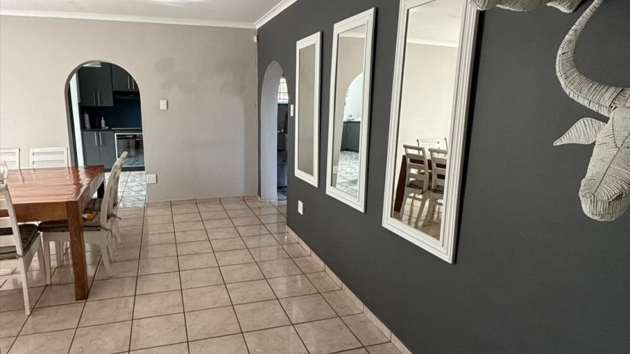 3 Bedroom Property for Sale in Golf Park Gauteng