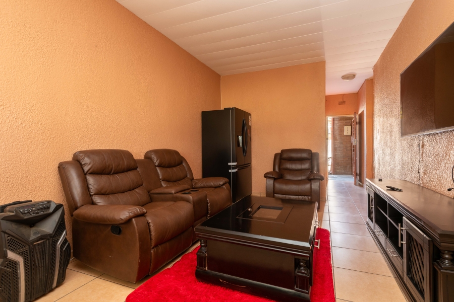 2 Bedroom Property for Sale in Haddon Gauteng