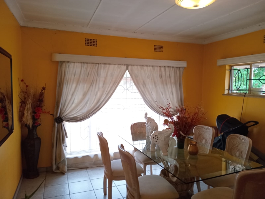 To Let 3 Bedroom Property for Rent in Unitas Park Gauteng