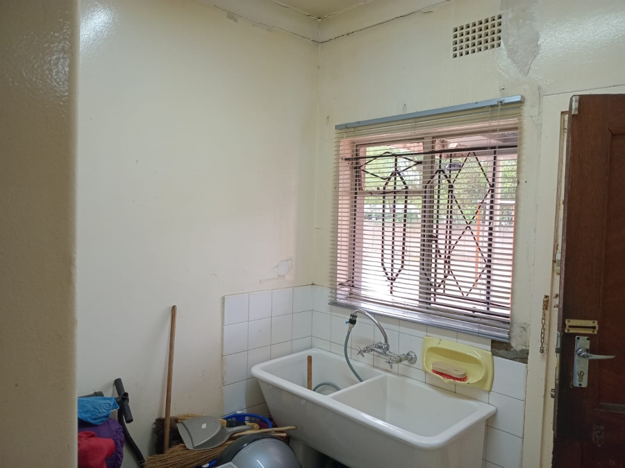 To Let 3 Bedroom Property for Rent in Unitas Park Gauteng