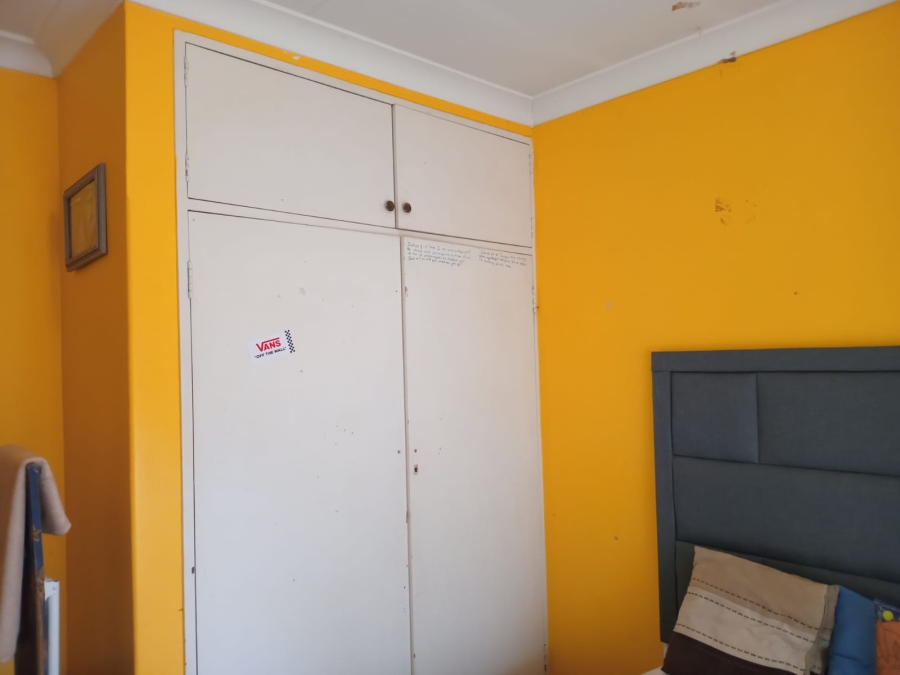 To Let 3 Bedroom Property for Rent in Unitas Park Gauteng