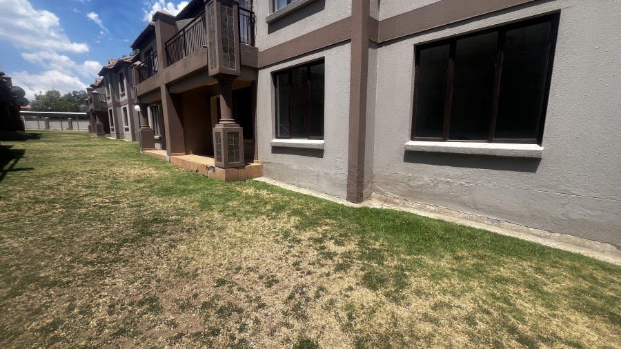 2 Bedroom Property for Sale in Helderwyk Gauteng