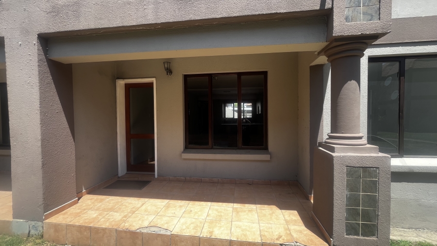 2 Bedroom Property for Sale in Helderwyk Gauteng