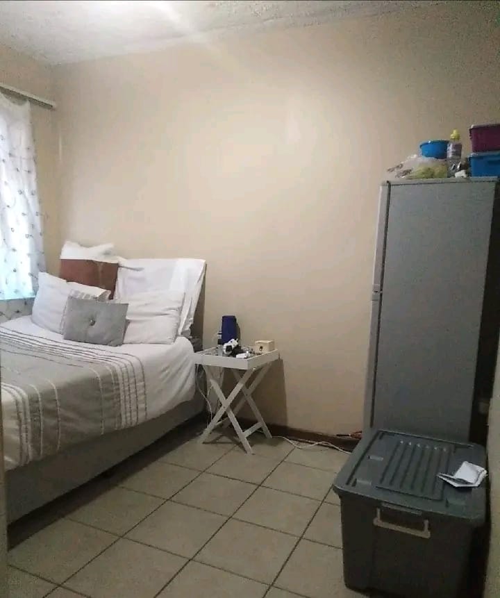 2 Bedroom Property for Sale in Silverton Gauteng