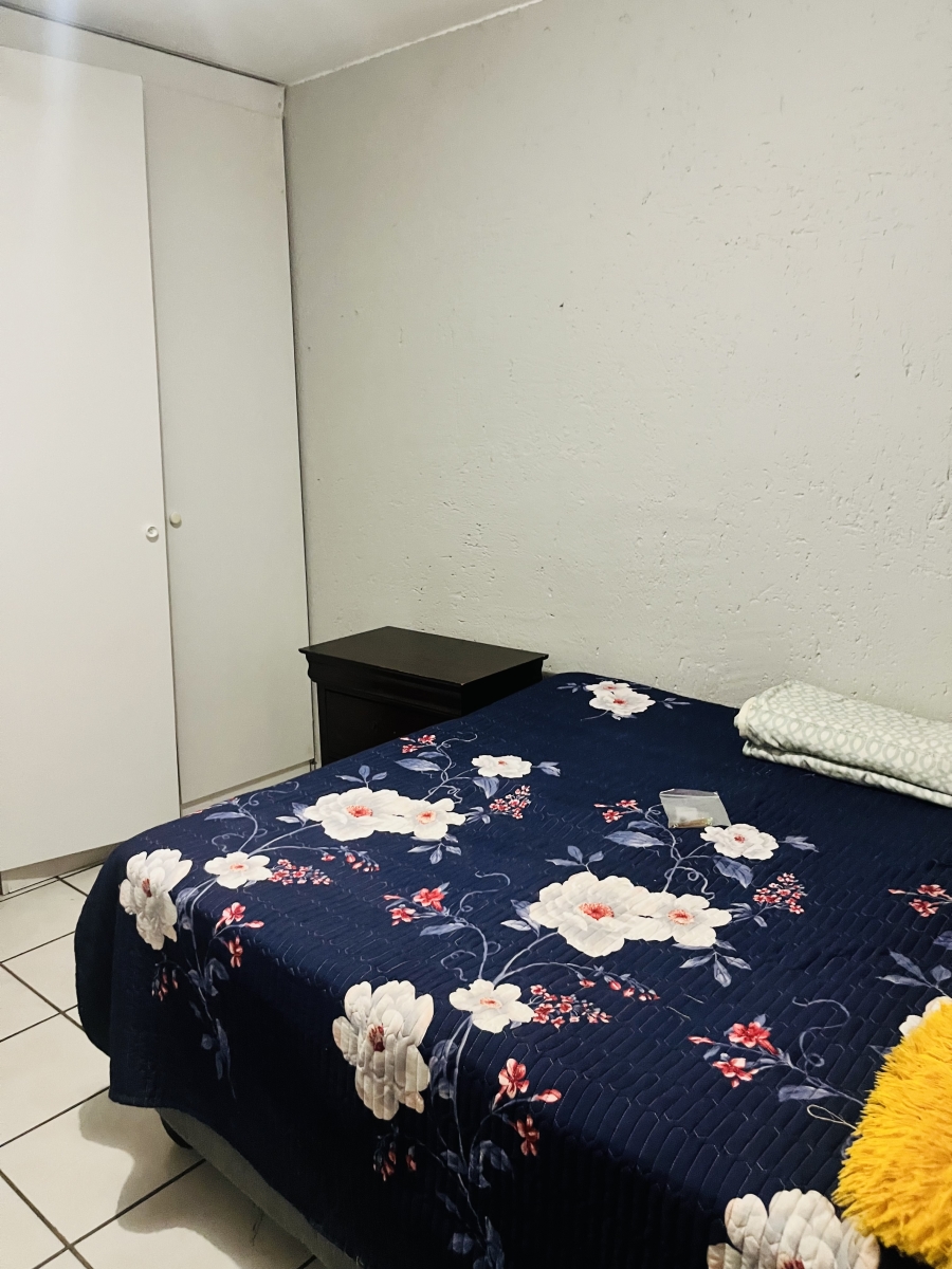 To Let 2 Bedroom Property for Rent in Buccleuch Gauteng