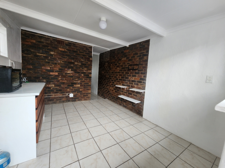 To Let 1 Bedroom Property for Rent in Montgomery Park Gauteng