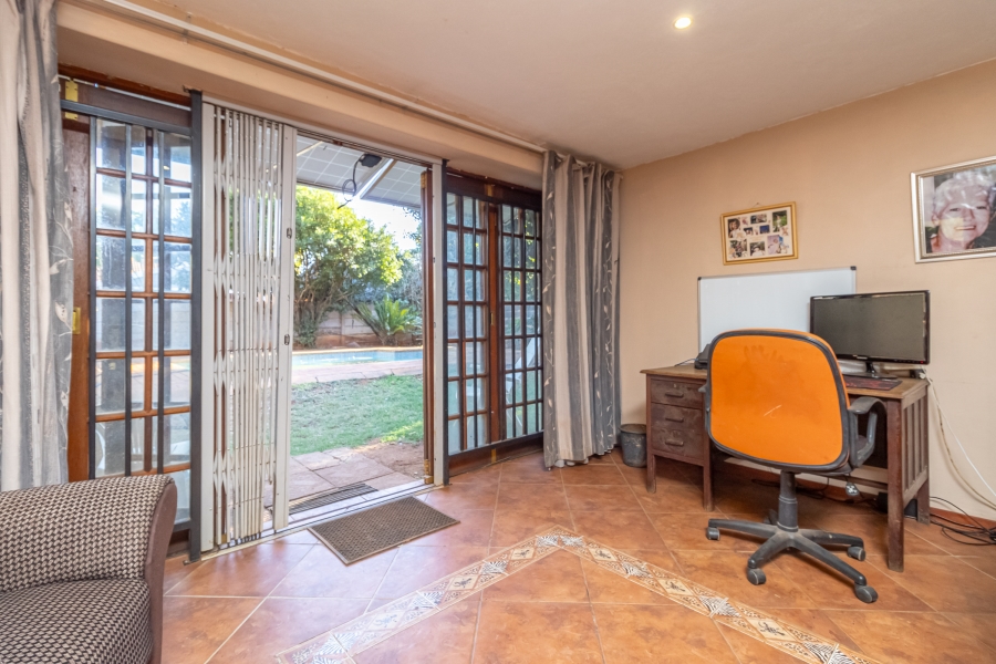 4 Bedroom Property for Sale in Doornpoort Gauteng