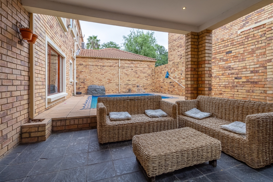 4 Bedroom Property for Sale in Fourways Gauteng