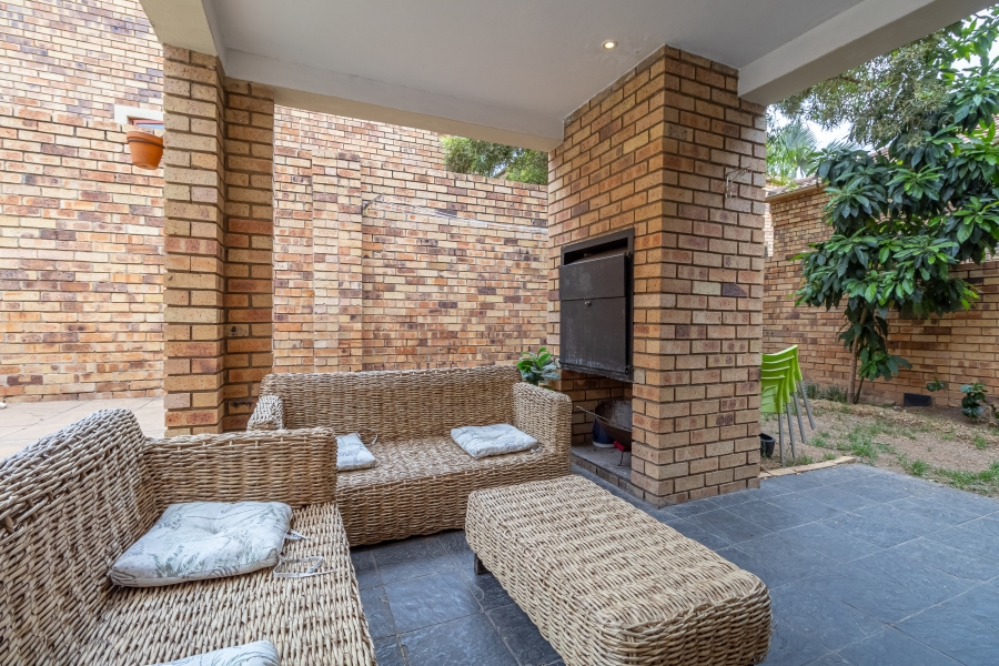 4 Bedroom Property for Sale in Fourways Gauteng