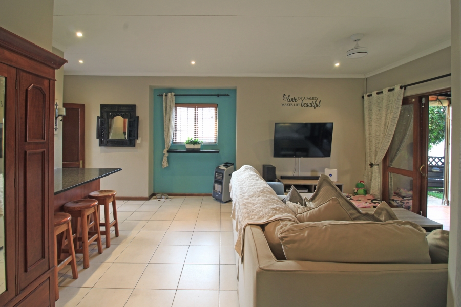 2 Bedroom Property for Sale in Paulshof Gauteng