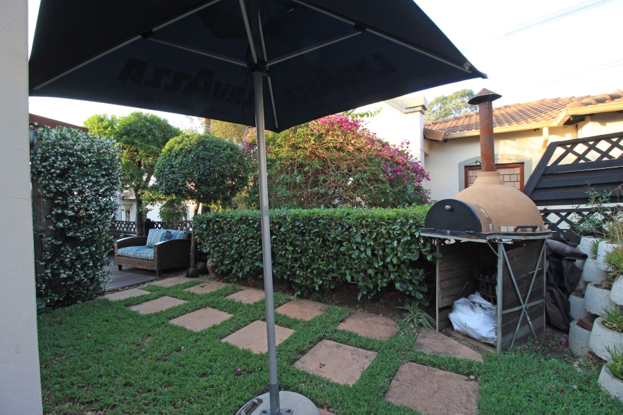 2 Bedroom Property for Sale in Paulshof Gauteng