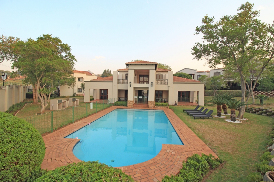 2 Bedroom Property for Sale in Paulshof Gauteng