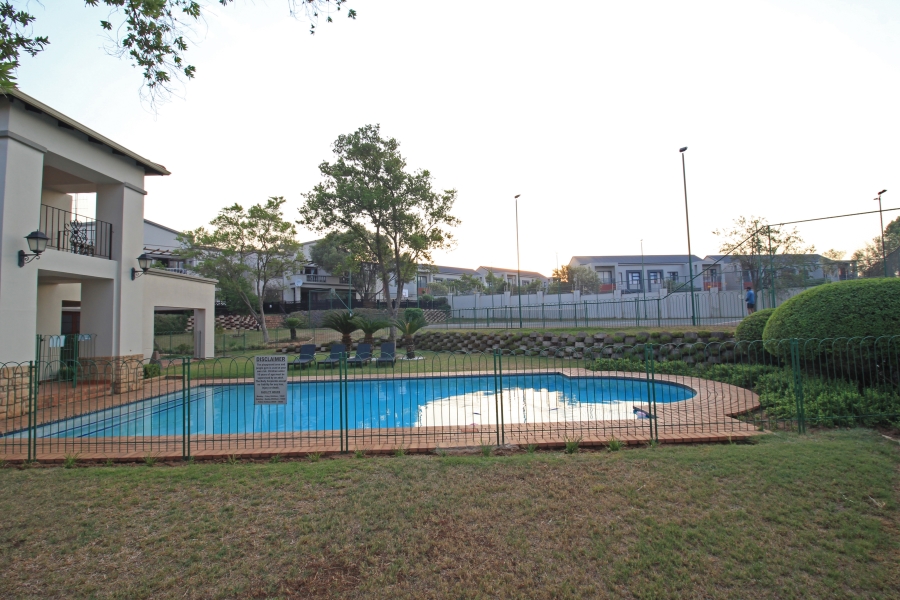 2 Bedroom Property for Sale in Paulshof Gauteng